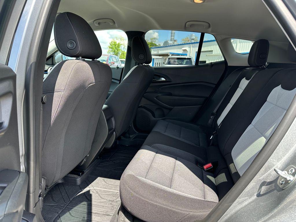 used 2025 Chevrolet Trax car, priced at $22,776