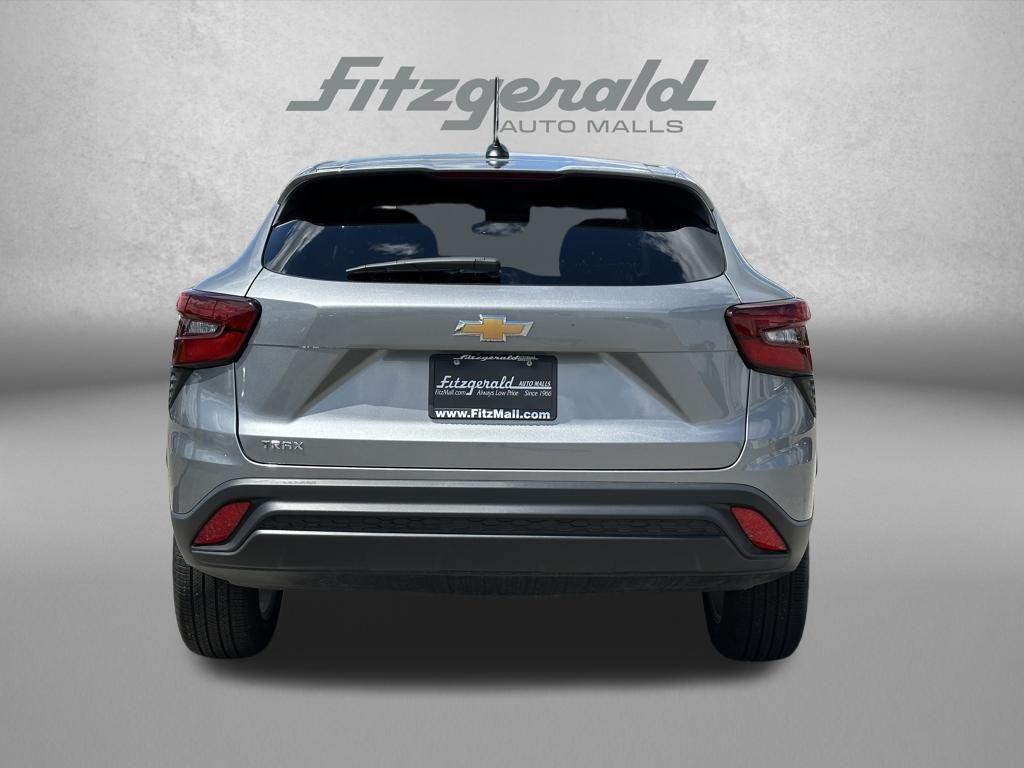 used 2025 Chevrolet Trax car, priced at $22,776