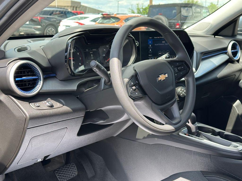 used 2025 Chevrolet Trax car, priced at $22,776