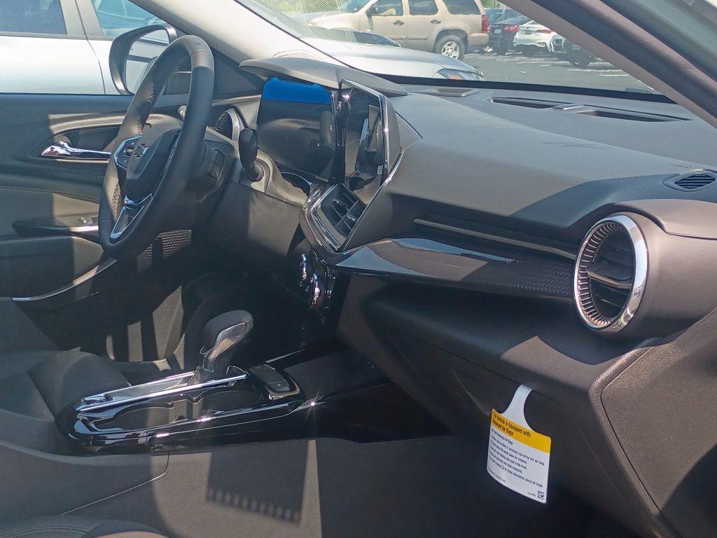 new 2026 Chevrolet Trax car, priced at $27,990