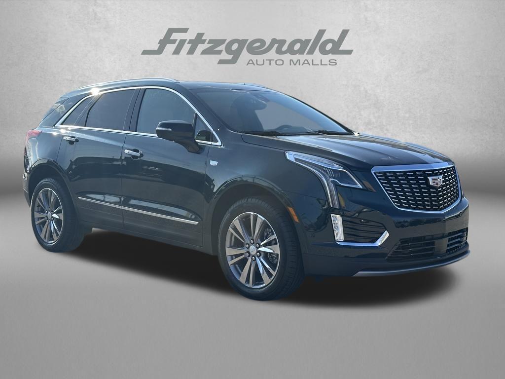 new 2026 Cadillac XT5 car, priced at $58,745