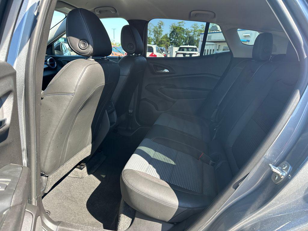 used 2025 Chevrolet Trax car, priced at $23,276
