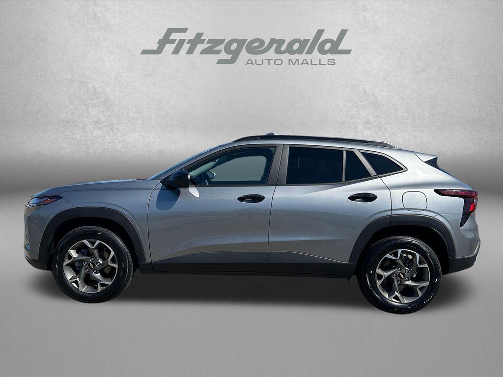 used 2025 Chevrolet Trax car, priced at $23,276