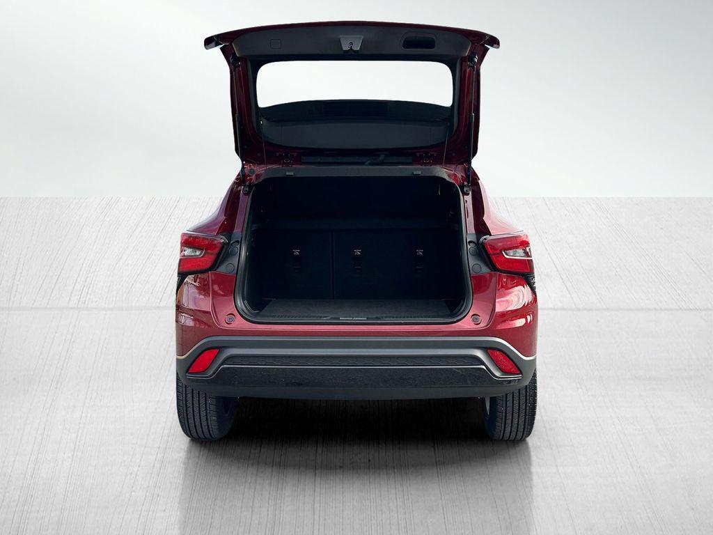 used 2024 Chevrolet Trax car, priced at $21,977