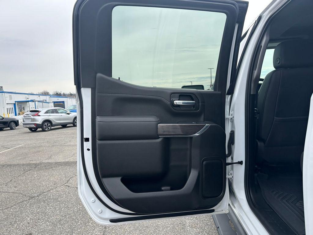 used 2022 Chevrolet Silverado 1500 Limited car, priced at $38,276