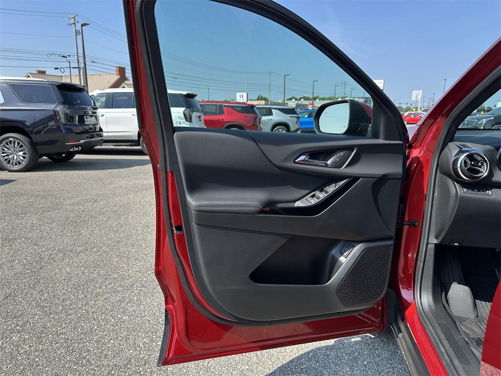 new 2026 Chevrolet Equinox car, priced at $31,906