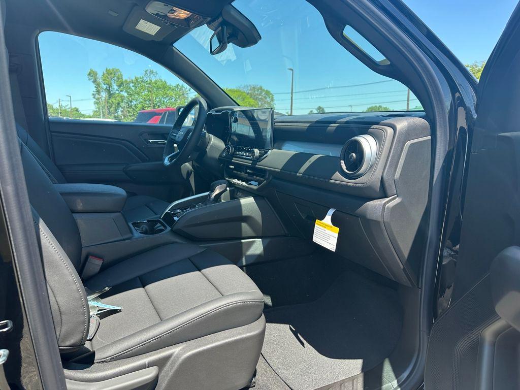 new 2026 Chevrolet Colorado car, priced at $43,480