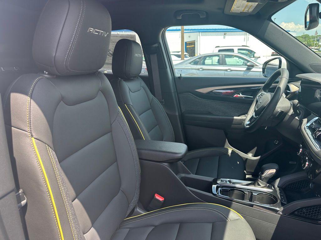 new 2026 Chevrolet TrailBlazer car, priced at $35,571