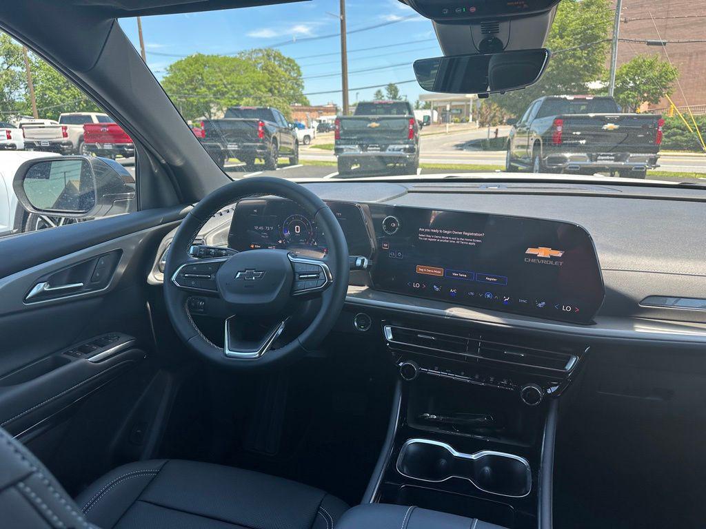 new 2026 Chevrolet Traverse car, priced at $47,481