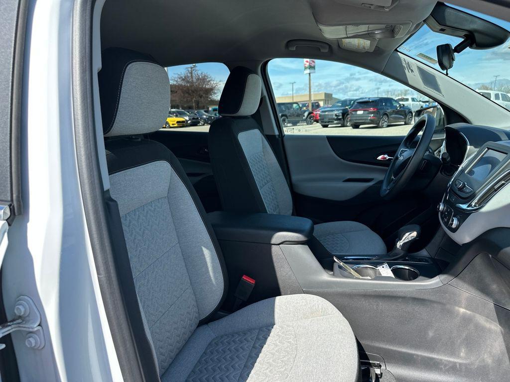 used 2023 Chevrolet Equinox car, priced at $22,276