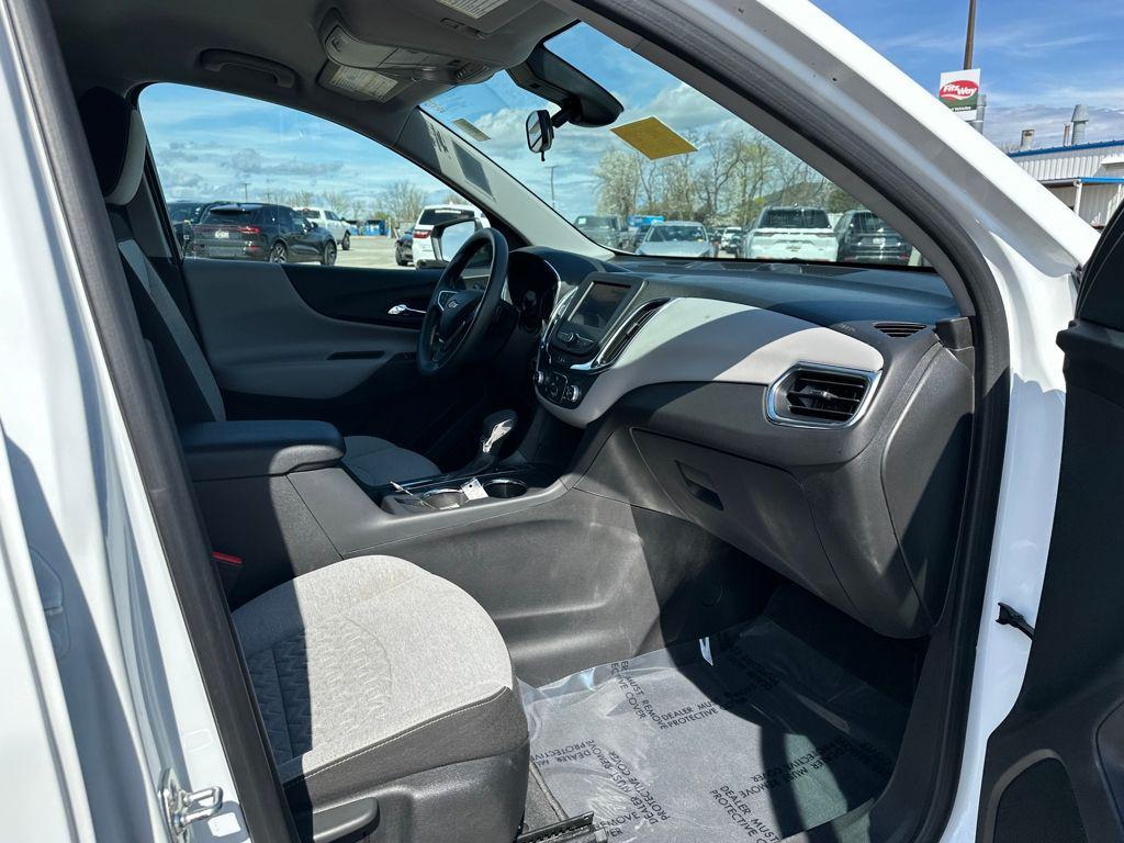 used 2023 Chevrolet Equinox car, priced at $22,276