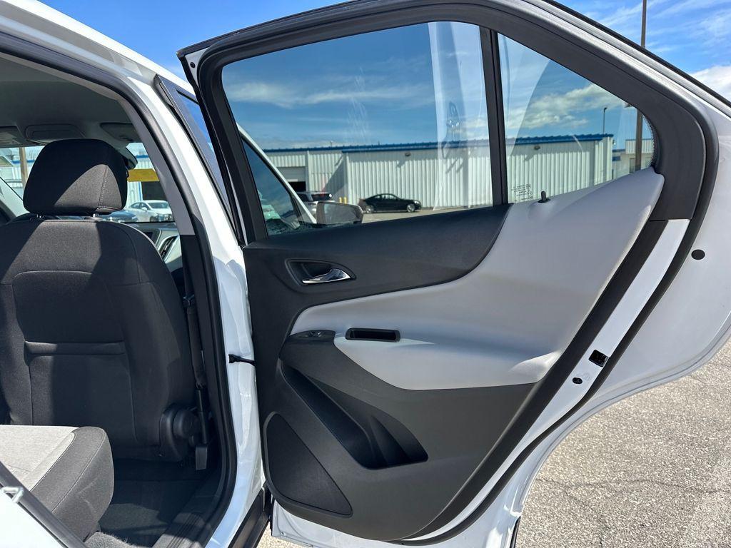 used 2023 Chevrolet Equinox car, priced at $22,276
