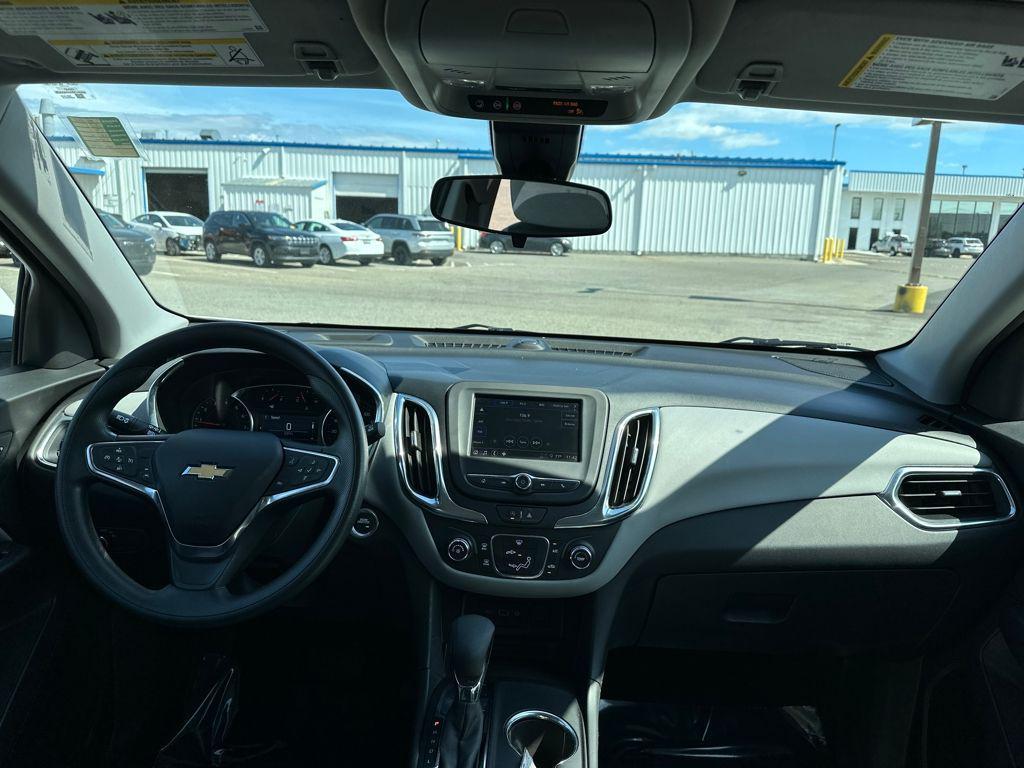 used 2023 Chevrolet Equinox car, priced at $22,276