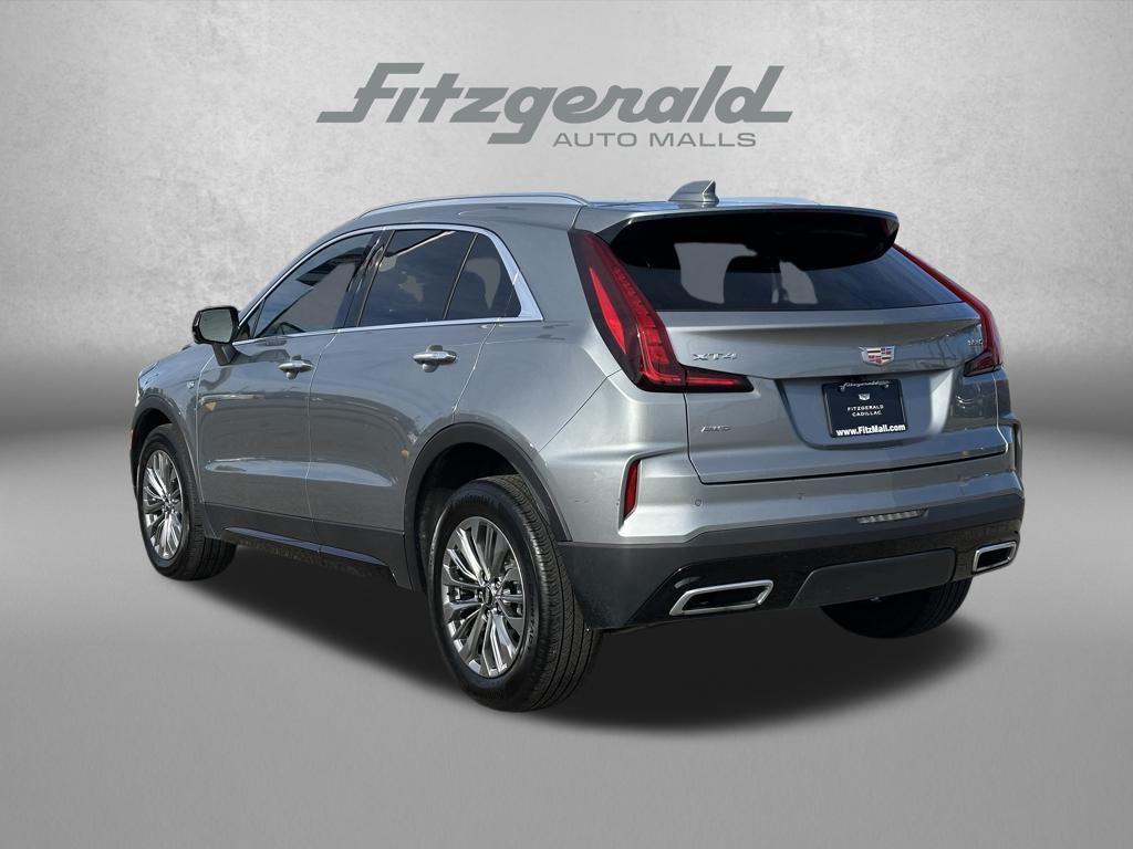 used 2025 Cadillac XT4 car, priced at $33,777
