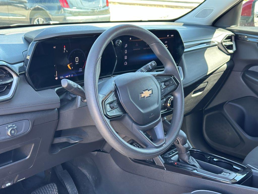 used 2025 Chevrolet TrailBlazer car, priced at $24,776