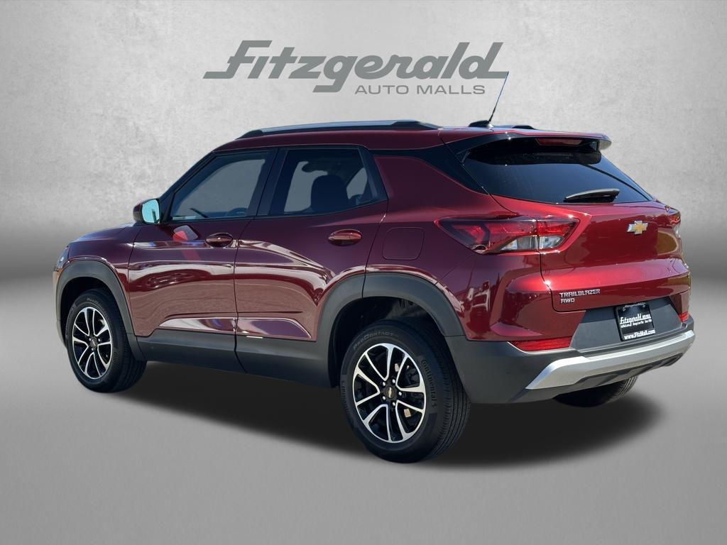 used 2025 Chevrolet TrailBlazer car, priced at $24,776
