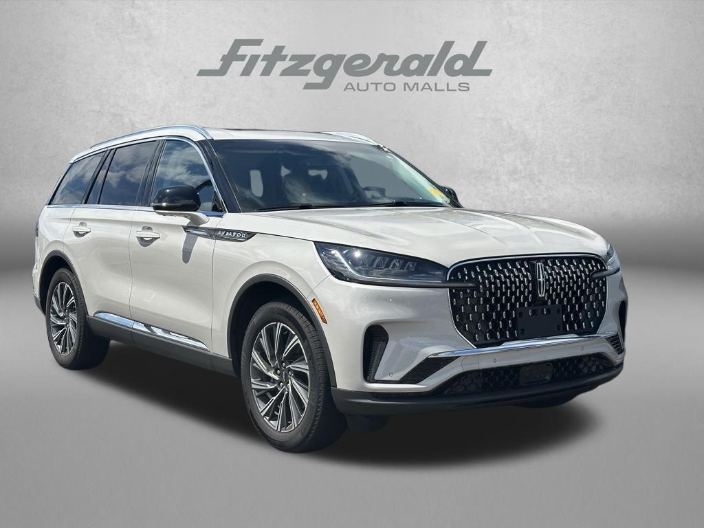 used 2025 Lincoln Aviator car, priced at $55,776
