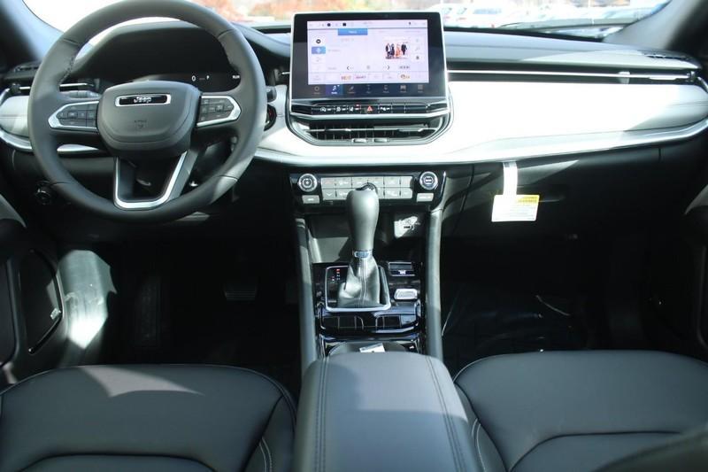 new 2026 Jeep Compass car, priced at $32,905