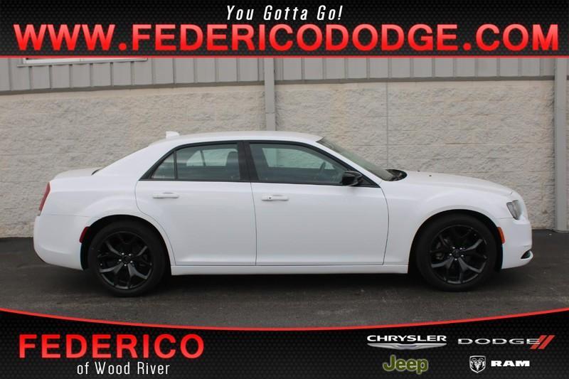 used 2022 Chrysler 300 car, priced at $18,862