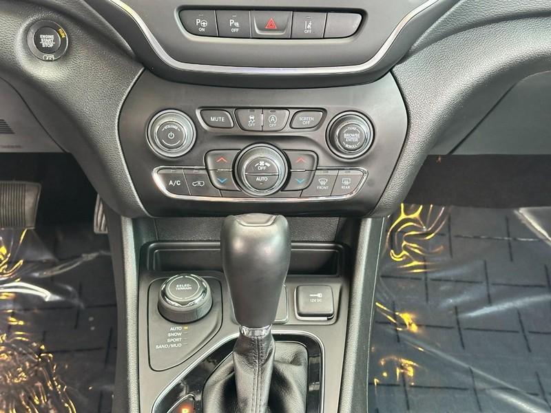 used 2023 Jeep Cherokee car, priced at $26,788