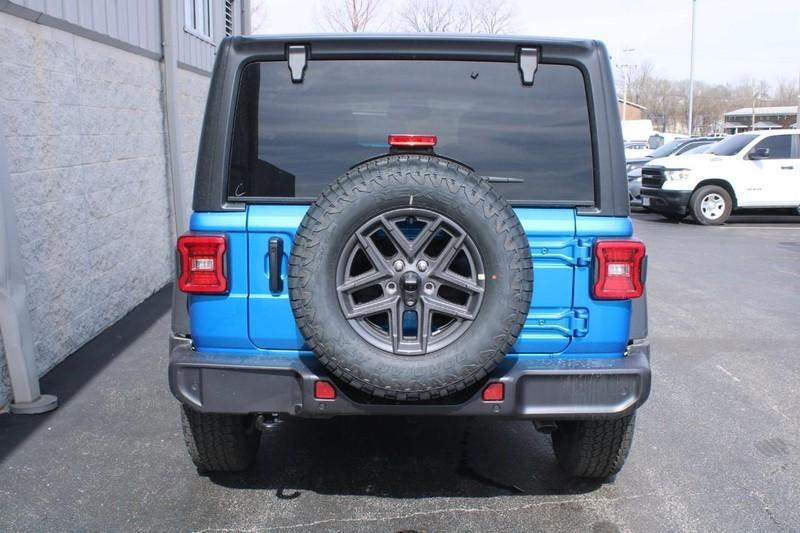 new 2026 Jeep Wrangler car, priced at $46,305