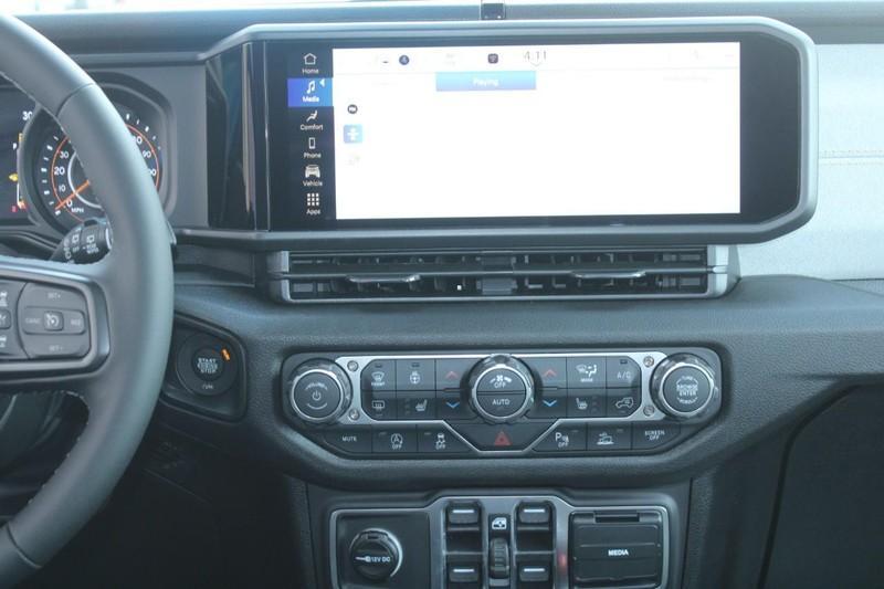 new 2026 Jeep Wrangler car, priced at $46,305