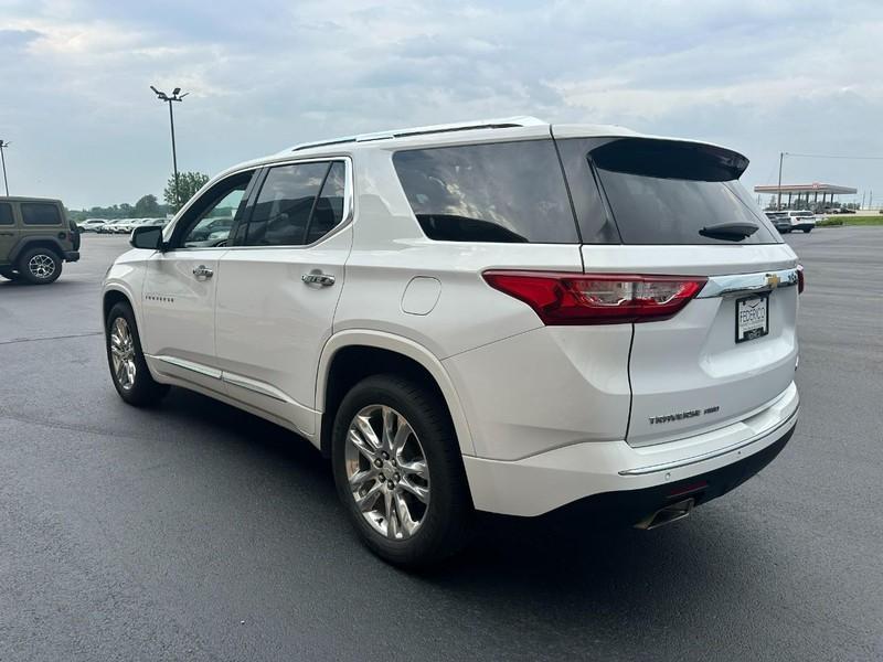 used 2018 Chevrolet Traverse car, priced at $21,900