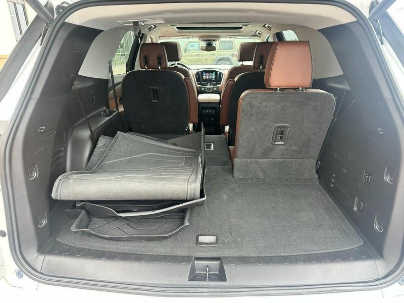 used 2018 Chevrolet Traverse car, priced at $21,900