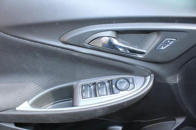 used 2025 Chevrolet Malibu car, priced at $20,975