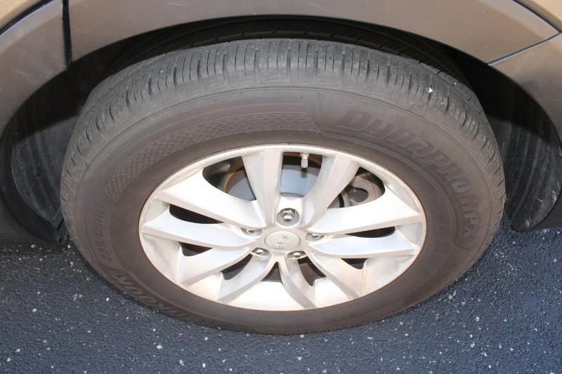 used 2016 Kia Sorento car, priced at $9,597