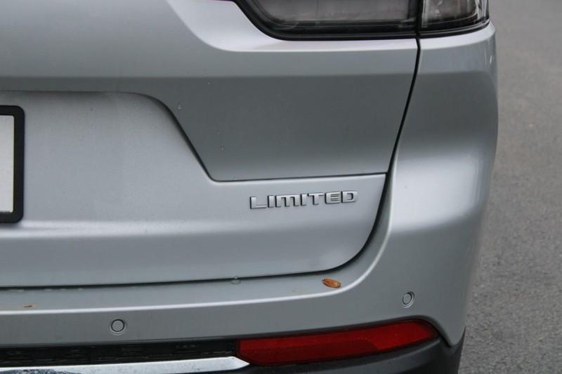 new 2025 Jeep Grand Cherokee L car, priced at $47,235