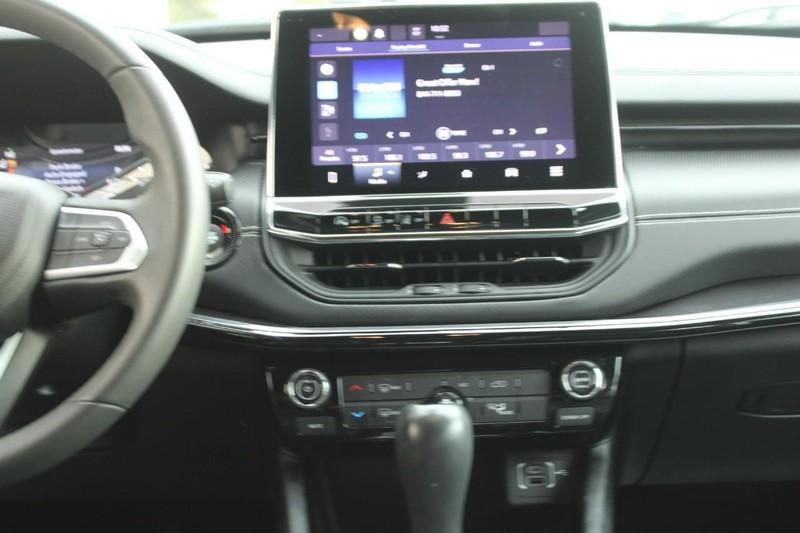 used 2022 Jeep Compass car, priced at $25,000