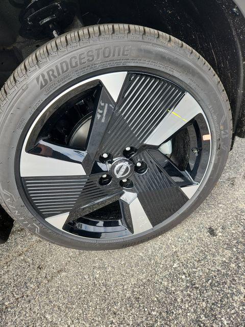 new 2026 Nissan Kicks car, priced at $31,075