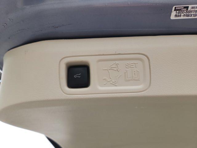 used 2021 Lincoln Navigator car, priced at $40,272