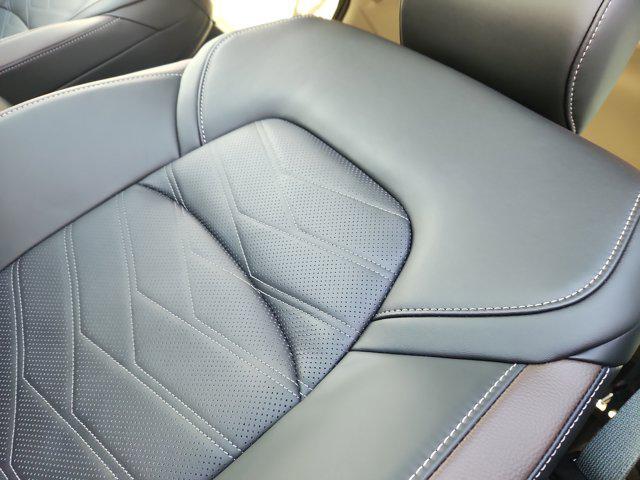 new 2025 Nissan Pathfinder car, priced at $46,967