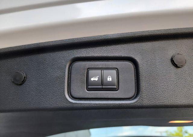 new 2025 Nissan Pathfinder car, priced at $45,467