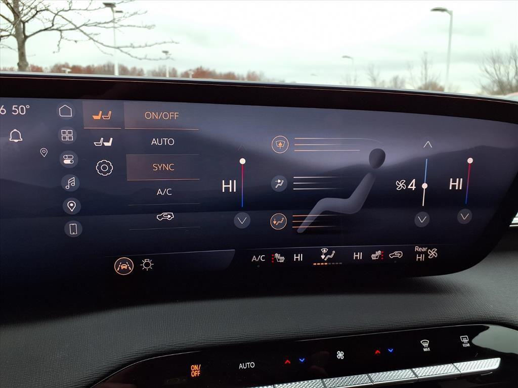 used 2025 Buick Enclave car, priced at $40,371