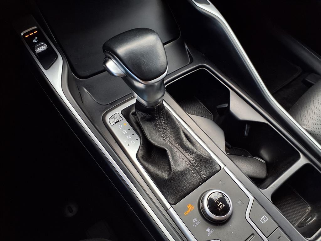 used 2022 Kia Sorento car, priced at $24,467