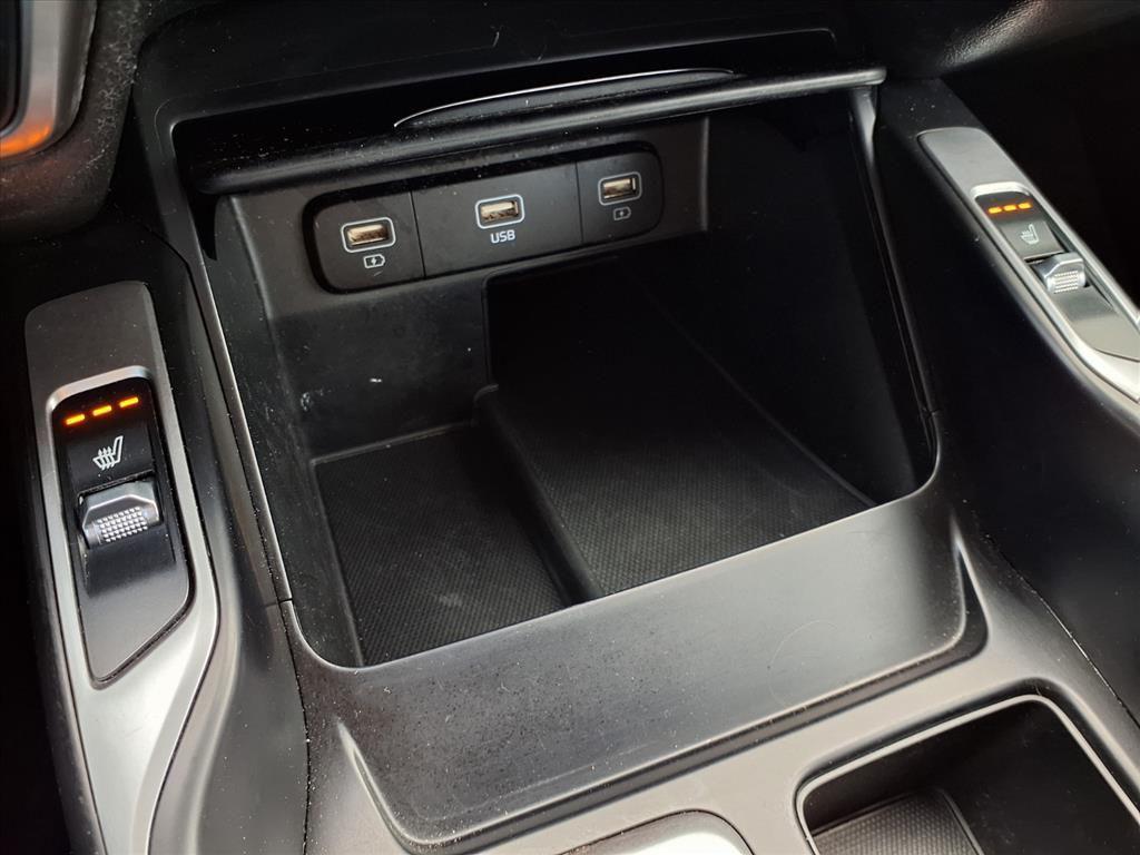 used 2022 Kia Sorento car, priced at $24,467