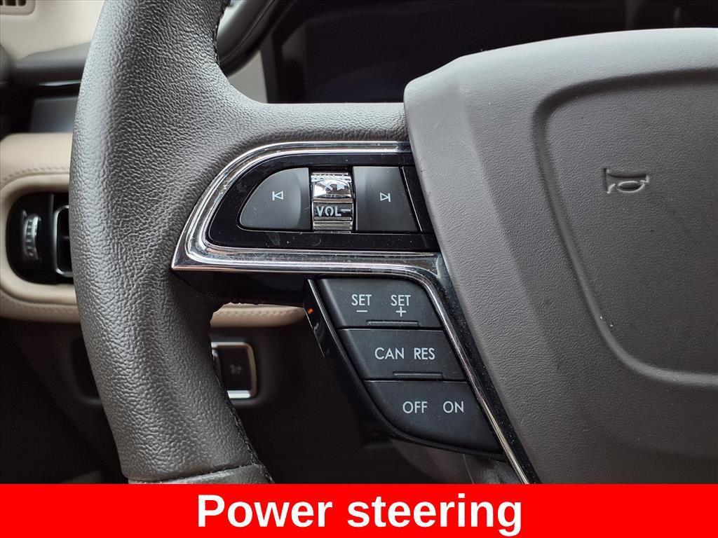 used 2021 Lincoln Nautilus car, priced at $27,488