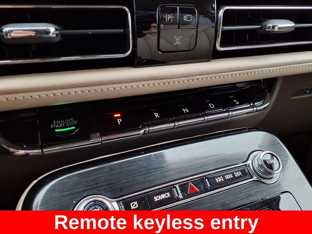 used 2021 Lincoln Nautilus car, priced at $27,488