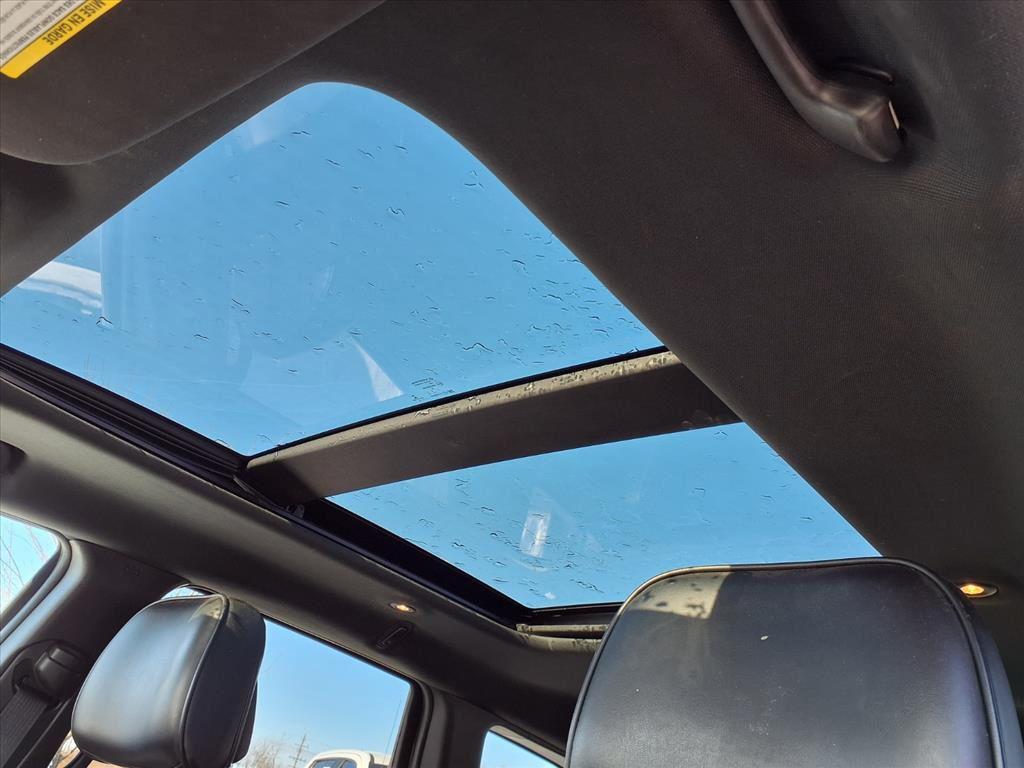 used 2016 Jeep Grand Cherokee car, priced at $14,998