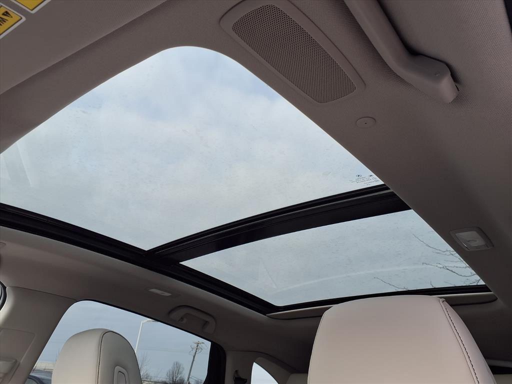 used 2025 Acura RDX car, priced at $41,775