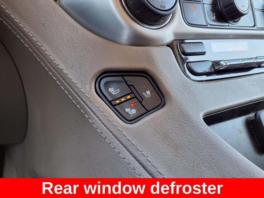 used 2018 GMC Yukon car, priced at $22,259