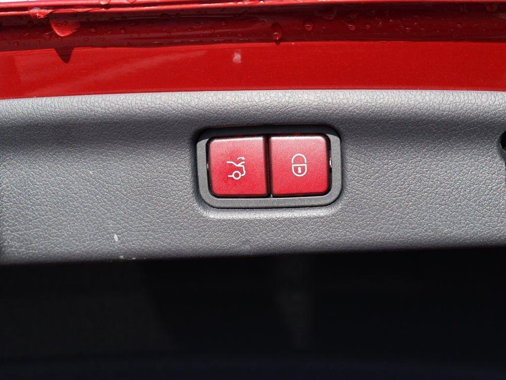 used 2022 Mercedes-Benz C-Class car, priced at $34,036