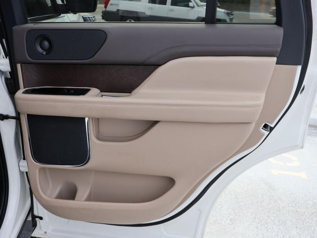 used 2024 Lincoln Navigator car, priced at $66,977