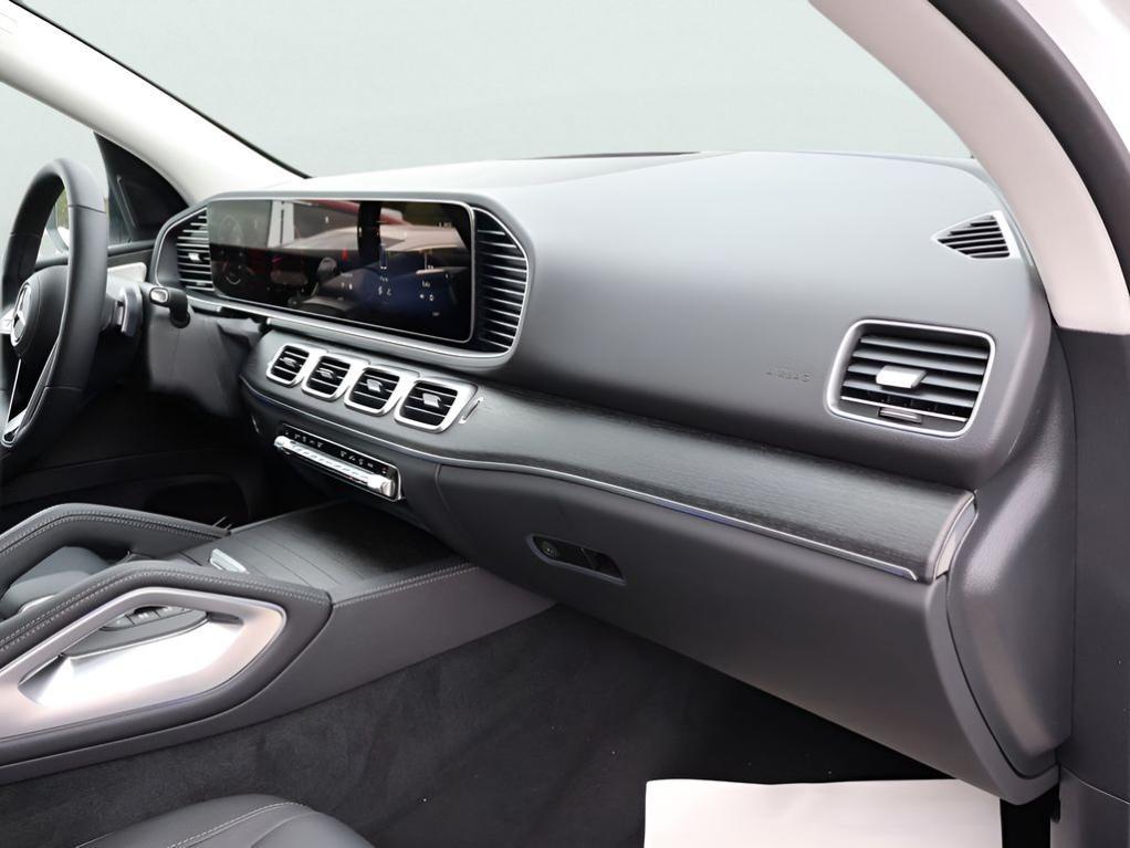 new 2026 Mercedes-Benz GLE 350 car, priced at $74,490