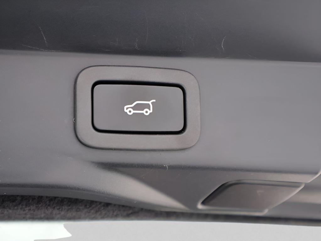 used 2021 Land Rover Range Rover Sport car, priced at $39,977