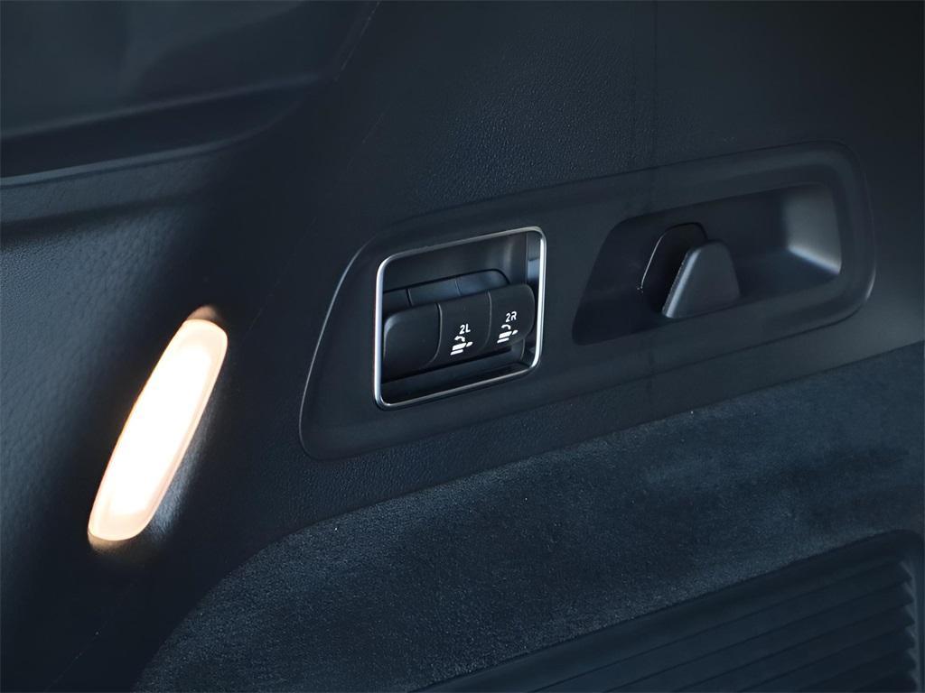 new 2026 Mercedes-Benz GLS 450 car, priced at $107,915