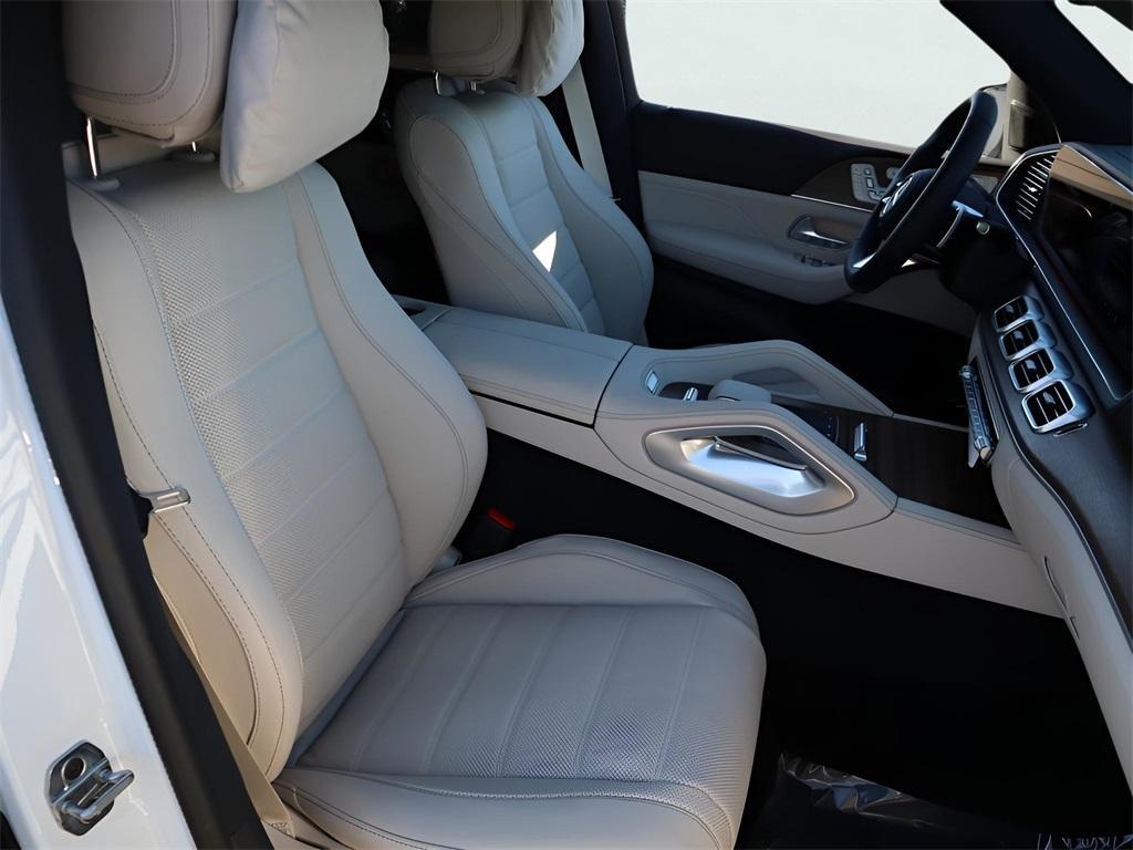 new 2026 Mercedes-Benz GLS 450 car, priced at $107,915